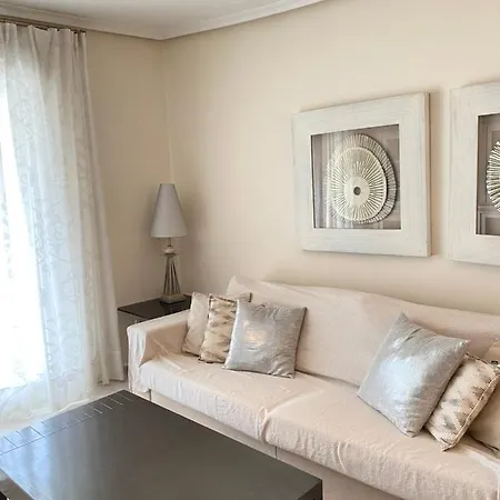 Elegant 2-Bedroom Apartment In Benidorm With Private Pool And Scenic Garden Views Cala de Finestrat Exterior photo