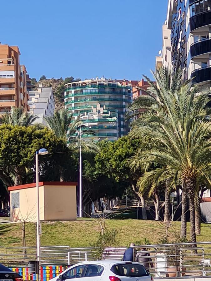Elegant 2-bedroom In Benidorm With Private Pool And Scenic Garden Views Apartment *